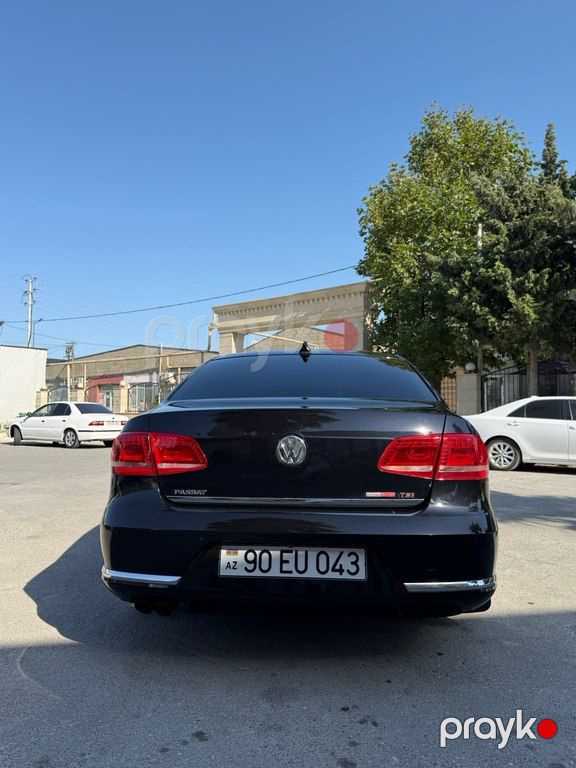 Volkswagen Passat, 1.8 L, 2012 il, 300 750 km — Avtomobillər, Bakı (3)