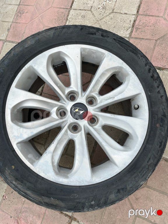 "Hyundai Sonata" təkəri — Ehtiyat hissələri və aksesuarlar, Bakı (2)