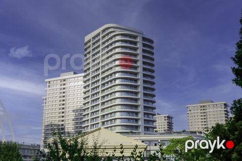 Satılır 4 otaqlı yeni tikili 220 m² — Bakı