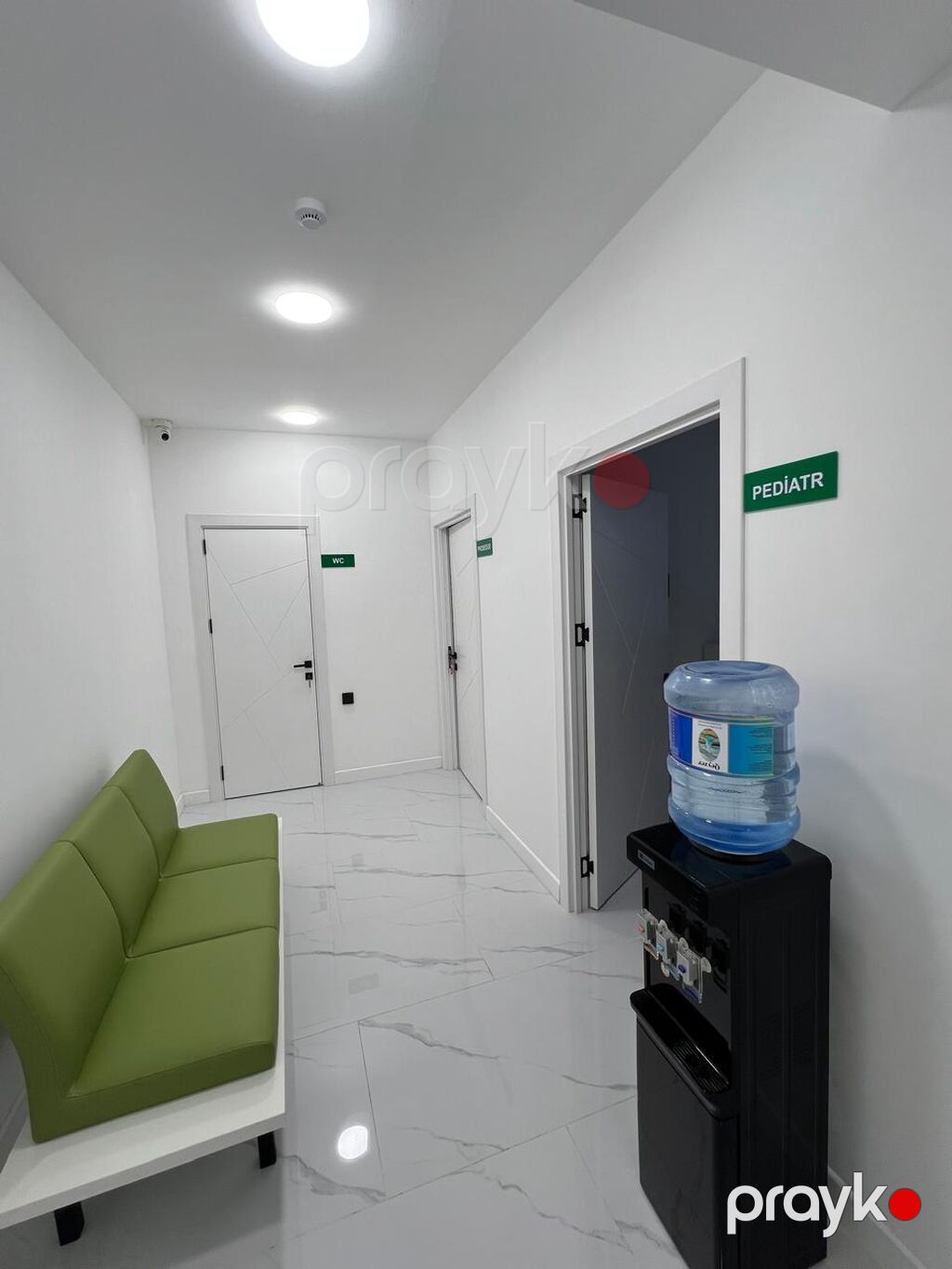 Qara Qarayev metrosu yaxınlığında 2/16 Yeni təmirdən cıxmış Klinika — Əmlak, Bakı (6)