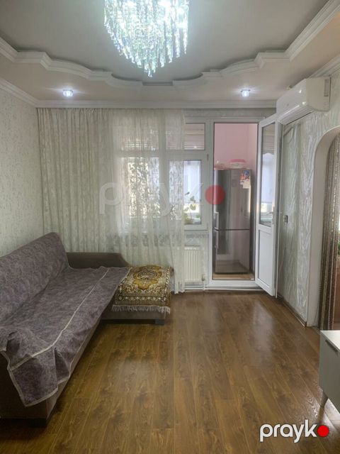 3-otaqlı mənzil, 4 Mkr., 57.5 m² — Bakı