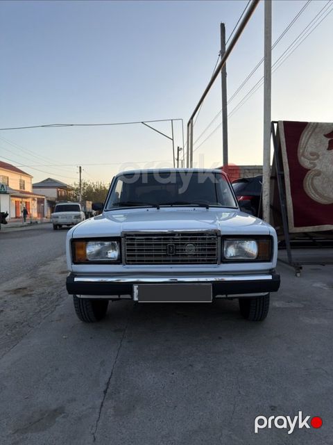 Lada (VAZ) 2107, 1.6 L, 2009 il, 130 000 km — İmişli