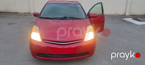 Toyota Prius icarəsi — Bakı
