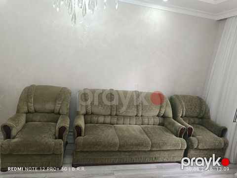 Yaşıl rəngli yumşaq mebel dəsti - Tərkibi: 3 yerlik divan + 2 ədəd — Mingəçevir