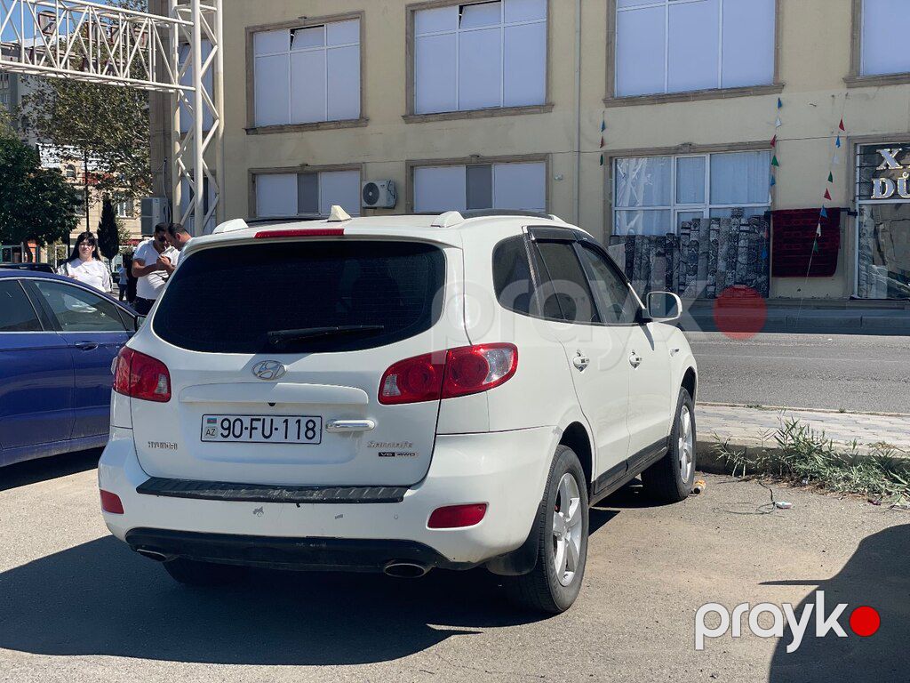 Hyundai Santa Fe, 2.7 L, 2007 il, 230 000 km — Avtomobillər, Gəncə (6)