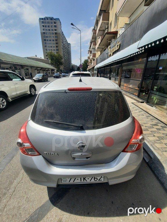 Nissan Tiida, 1.5 L, 2011 il, 83 000 km — Avtomobillər, Bakı (2)