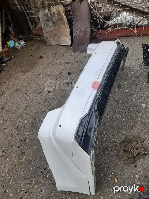 Toyota Camry 2024 qabaq buferi — Bakı