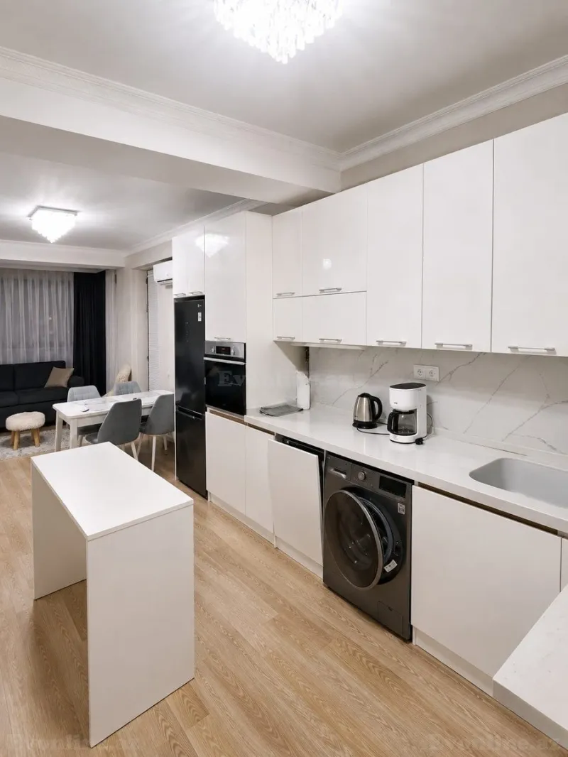 Kirayə verilir 2 otaqlı Mənzil Yeni tikili 70 m² Bakı, Səbail r — Mənzil, Bakı (3)