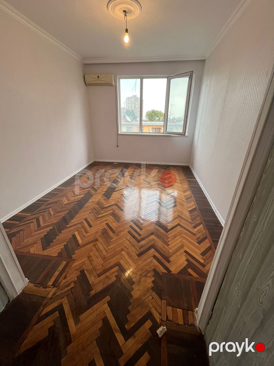 Satılır 3 otaqlı köhnə tikili 68 m² — Mənzil, Bakı (4)