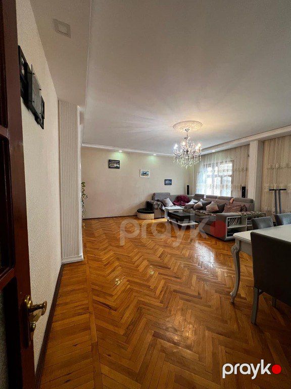 Satılır 5 otaqlı köhnə tikili 120 m² — Mənzil, Bakı (11)