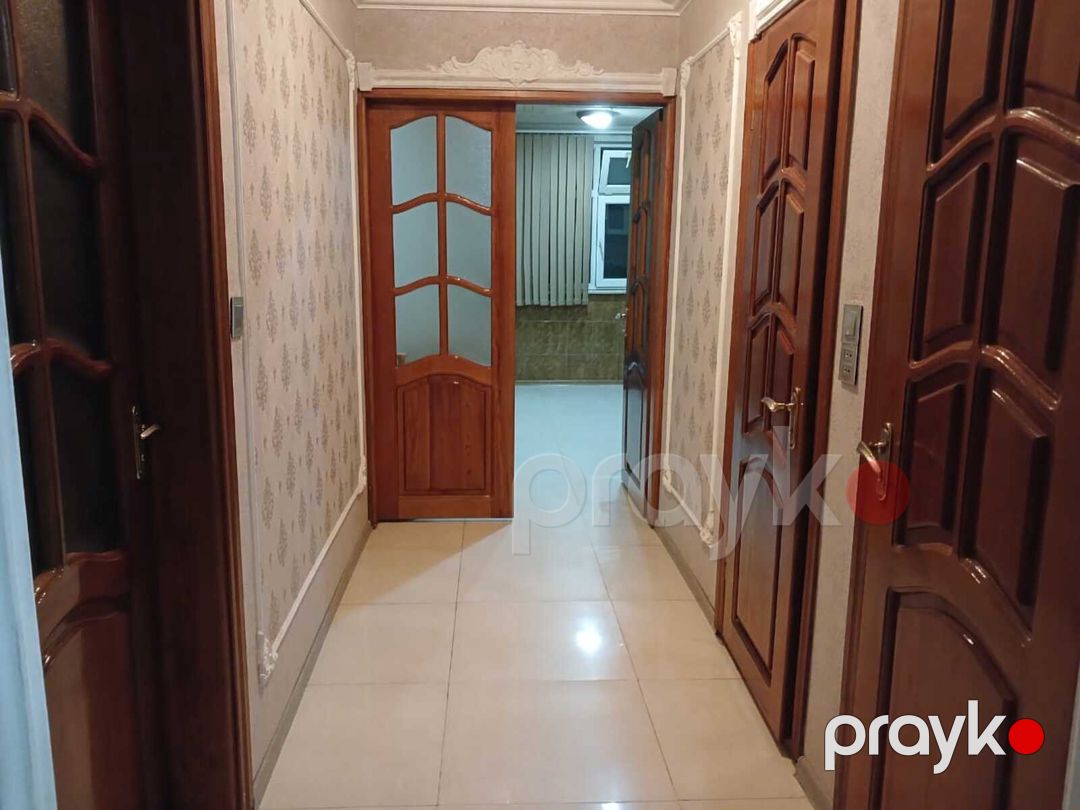 Satılır 4 otaqlı köhnə tikili 110 m² — Mənzil, Bakı (7)