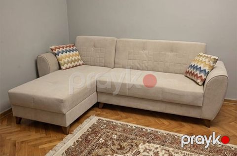 Divan, İşlənmiş — Bakı