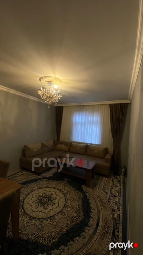 Kirayə mənzil – tam mebelli və texnikalı - Plan: 2 otaqlı (geniş — Bakı
