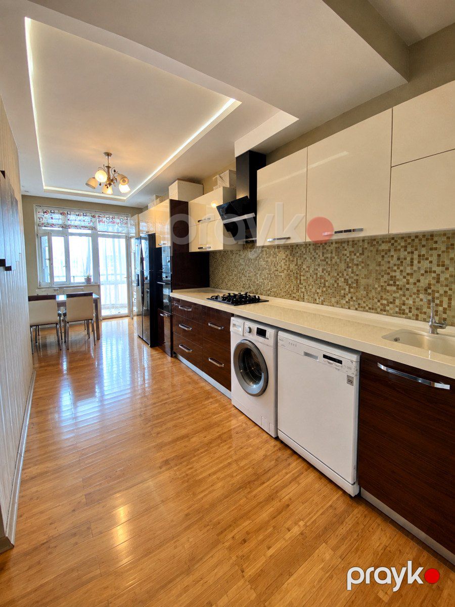 Satılır 4 otaqlı yeni tikili 192 m² — Mənzil, Bakı (12)