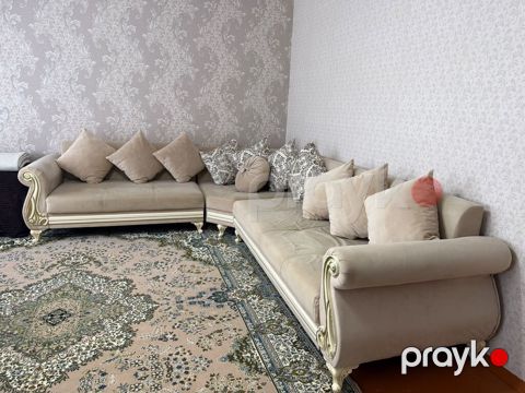 Klassik üslubda L formalı yumşaq mebel dəsti - Rəng: açıq bej (krem — Saray
