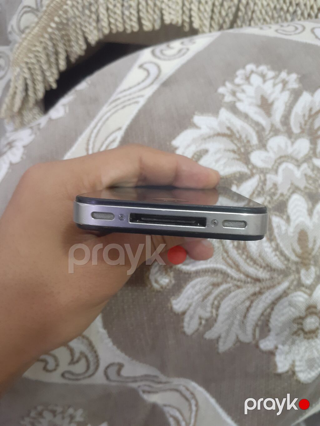 IPhone 4, Qara — Apple iPhone, Xırdalan (5)