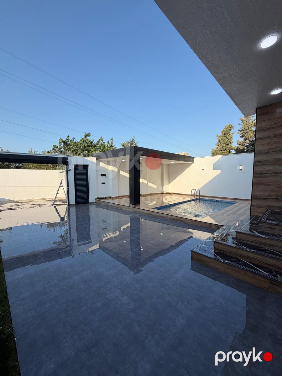 Bağ evi, Mərdəkan qəs — Ev, villa, Bakı (5)