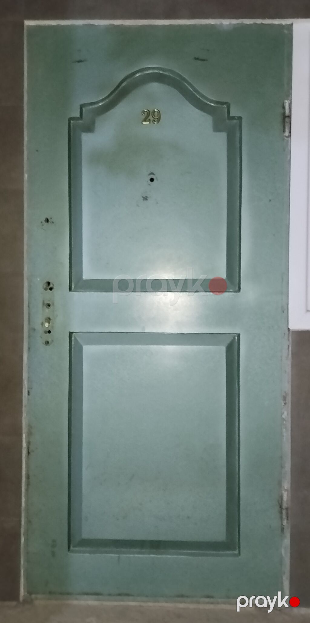 Metal giriş qapısı - Material: polad/metal təbəqə - Rəng: açıq yaşıl — Pəncərələr, qapılar, balkonlar, Bakı (2)