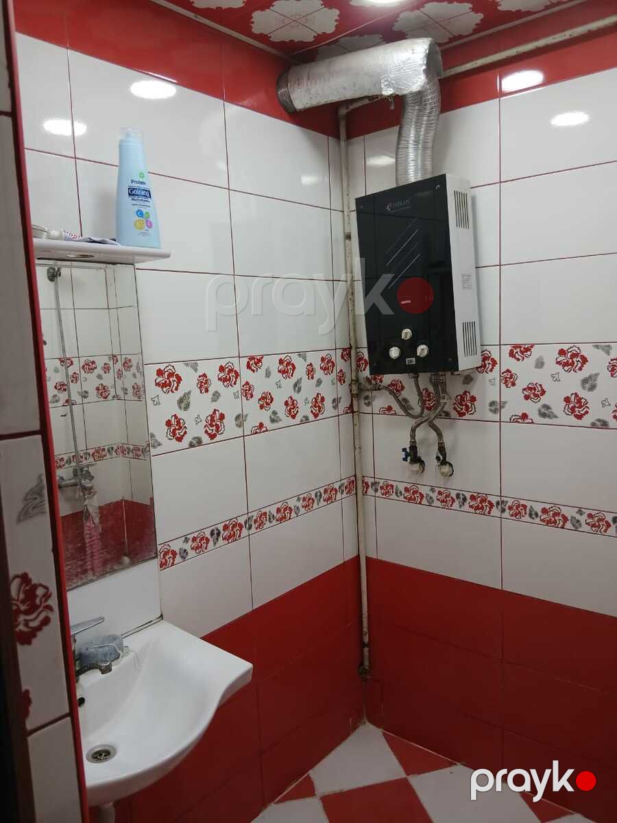 Satılır 2 otaqlı köhnə tikili 60 m² — Mənzil, Bakı (11)