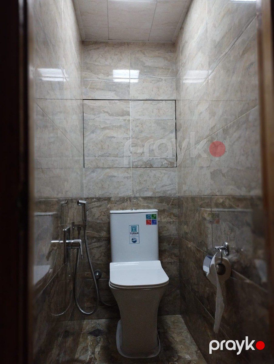 Satılır 4 otaqlı köhnə tikili 90 m² — Mənzil, Bakı (11)