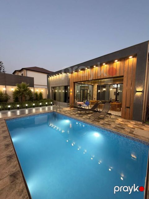 Satılır 4 otaqlı həyət evi/bağ evi 140 m² — Bakı