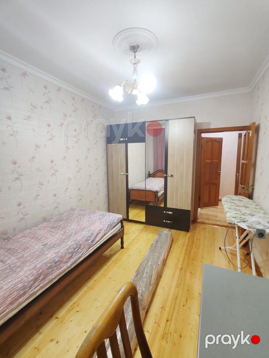 İcarəyə verilir 4 otaqlı köhnə tikili 110 m² — Mənzil, Bakı (8)