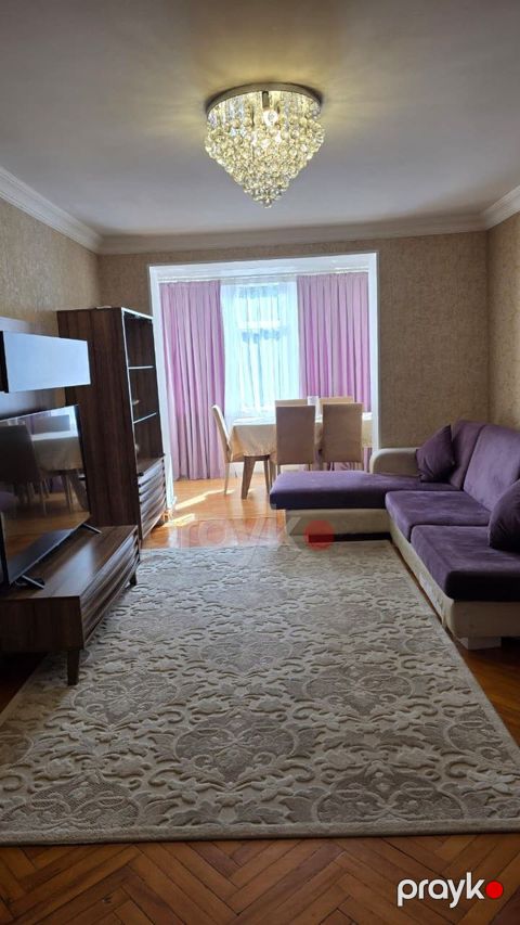 Satılır 3 otaqlı köhnə tikili 75 m² — Bakı