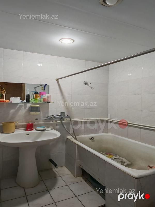 Satılır 2 otaqlı Bina evi menzil (Köhnə tikili), 55 m², Xətai rayonu — Mənzil, Bakı (8)