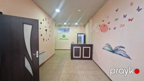 Satılır obyekt 365 m² — Bakı