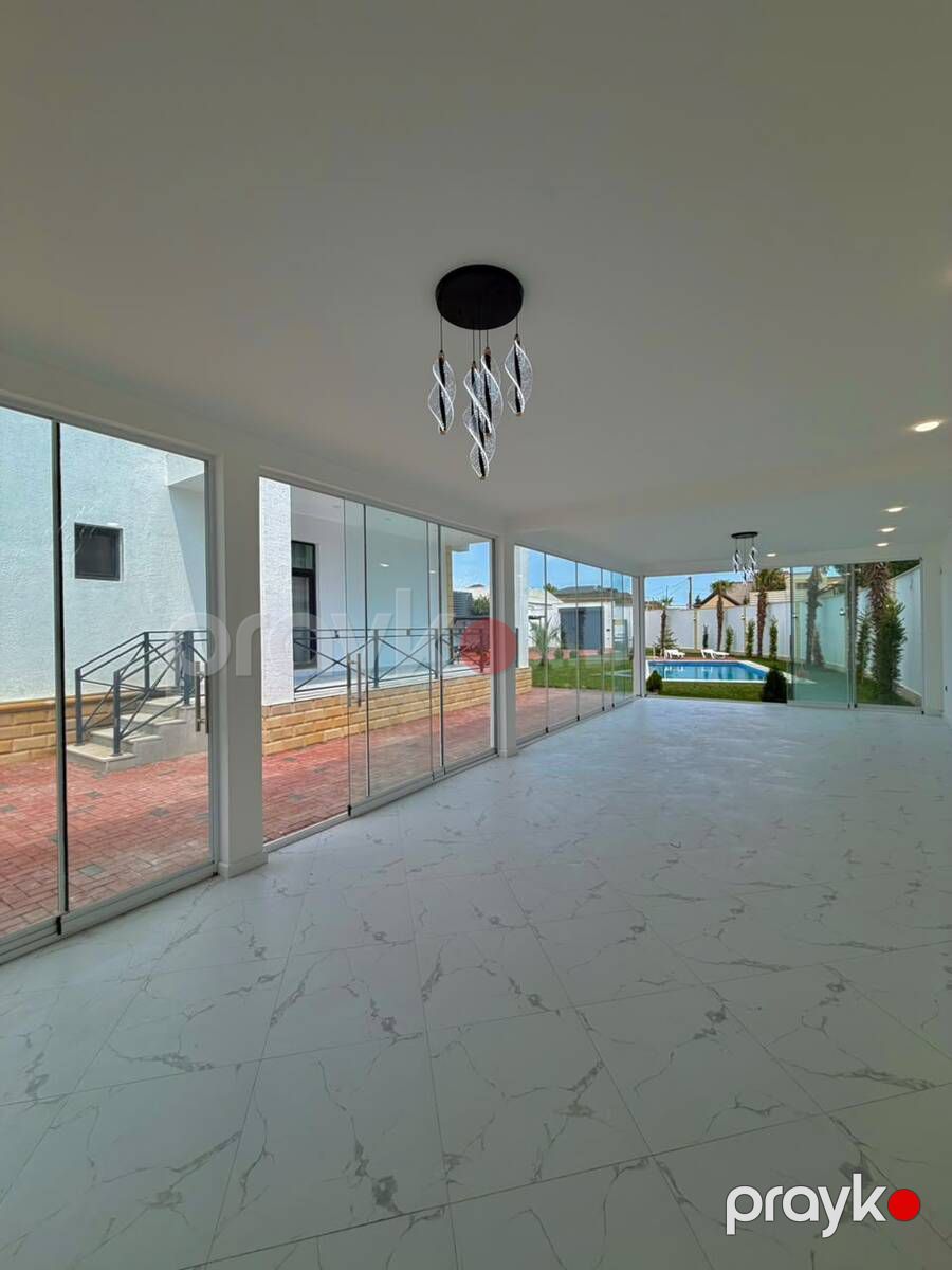 Bağ evi, Mərdəkan qəs — Ev, villa, Bakı (4)