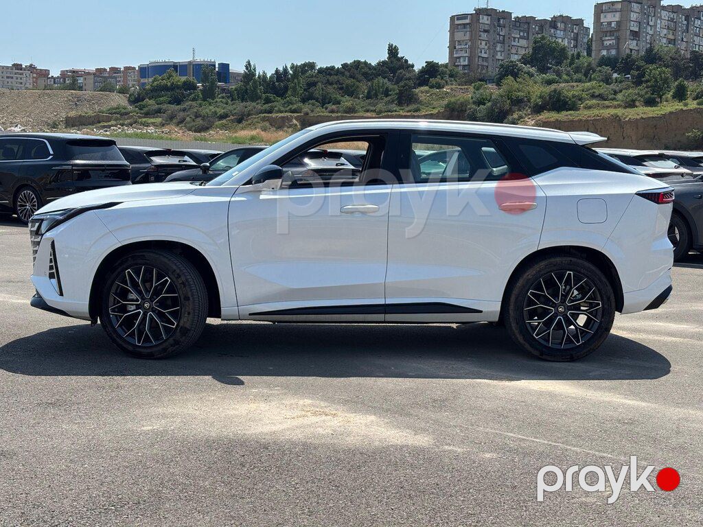 Changan Uni-Z, 1.5 L, 18.4 kWh, 2025 il, yeni — Avtomobillər, Bakı (9)
