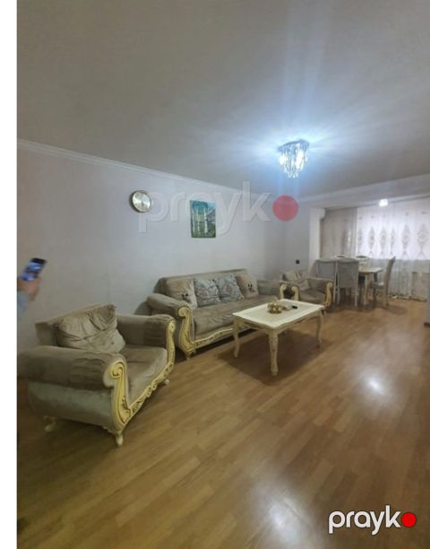 Satılır 3 otaqlı köhnə tikili 80 m² — Bakı