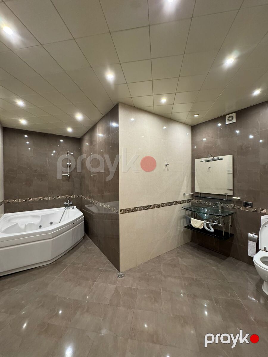 Satılır 4 otaqlı yeni tikili 230 m² — Mənzil, Bakı (12)
