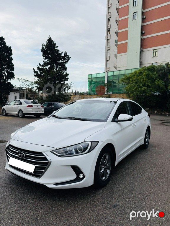 Hyundai Avante, 1.6 L, 2016 il, 246 000 km — Avtomobillər, Bakı (2)