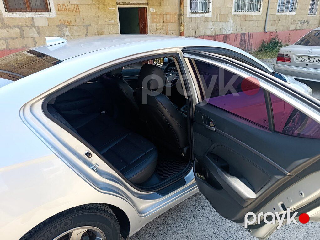 Hyundai Avante, 1.6 L, 2016 il, 139 000 km — Avtomobillər, Bakı (6)