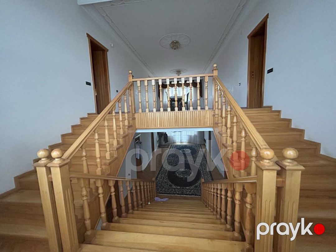 Satılır 10 otaqlı həyət evi/bağ evi 830 m² — Ev, villa, Bakı (8)