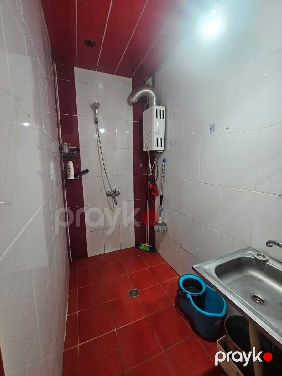 Satılır 2 otaqlı köhnə tikili 65 m² — Mənzil, Bakı (7)