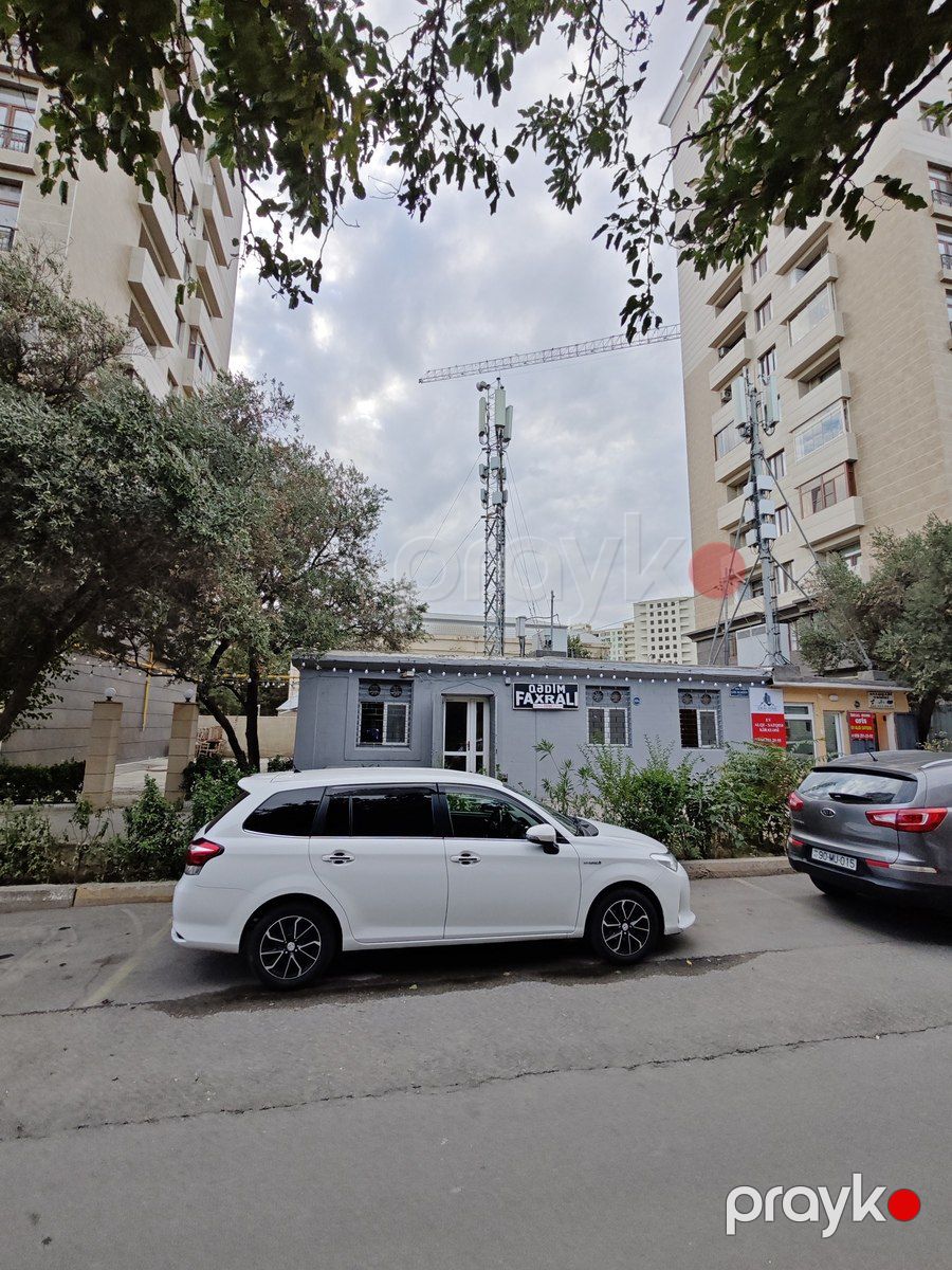 Satılır obyekt 430 m² — Əmlak, Bakı (10)