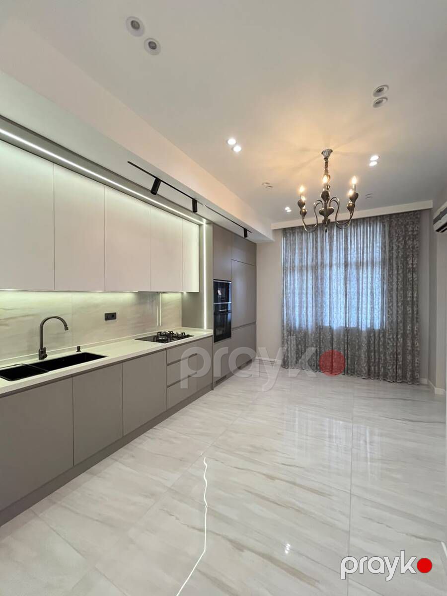 Satılır 4 otaqlı yeni tikili 175 m² — Mənzil, Bakı (6)