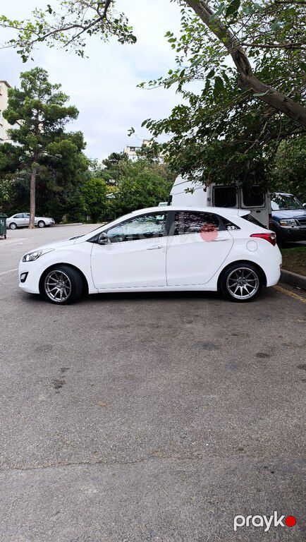Hyundai i30, 1.6 L, 2014 il, 179 000 km — Avtomobillər, Bakı (10)