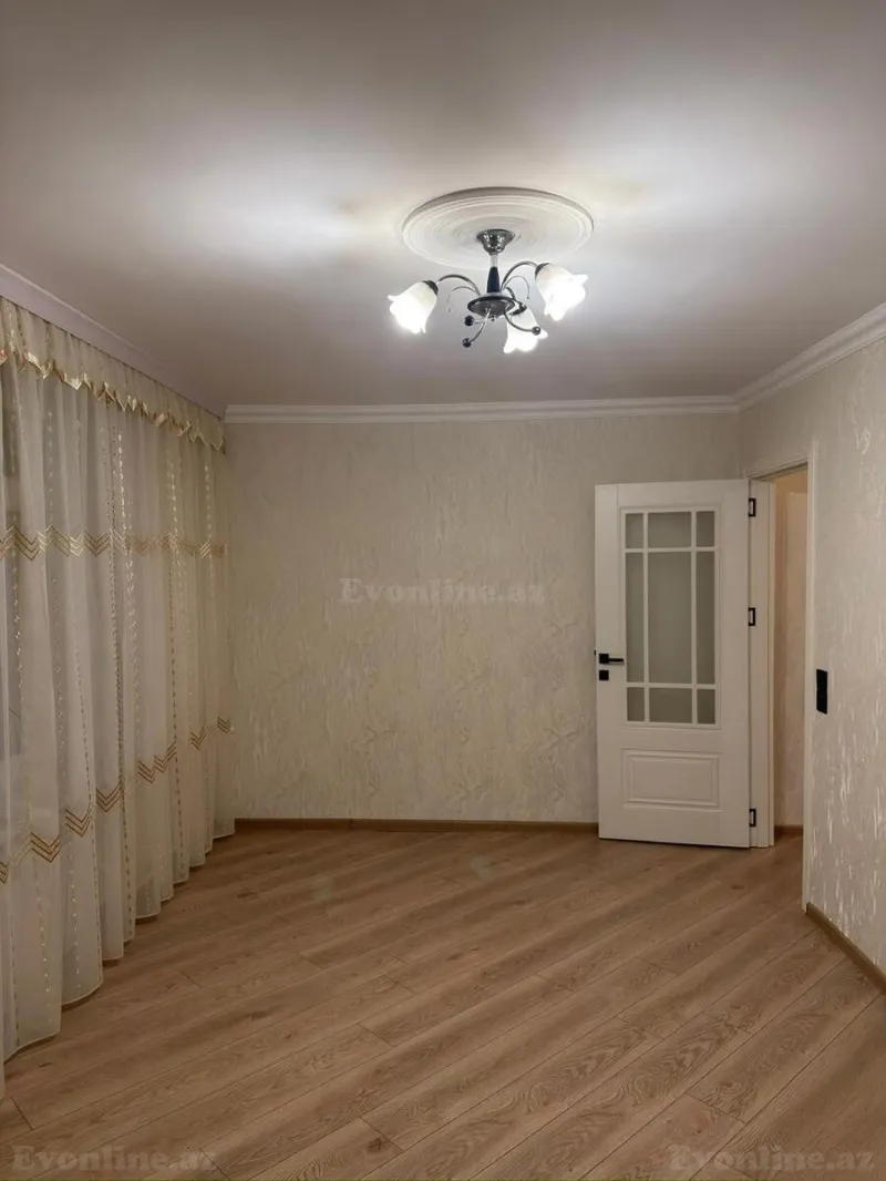 Satılır 1 otaqlı Mənzil Köhnə tikili 35 m² Bakı, Sabunçu r., Bakıxanov — Mənzil, Bakı (2)