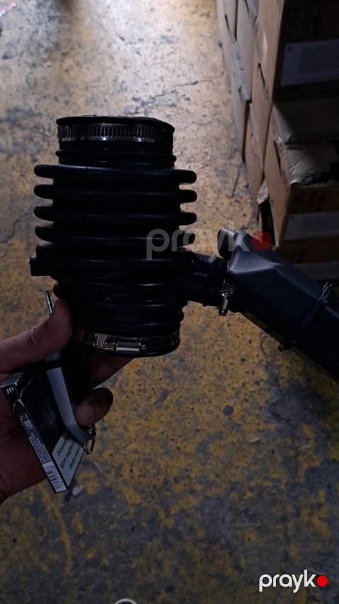 Nissan hava qarmoşkası — Bakı
