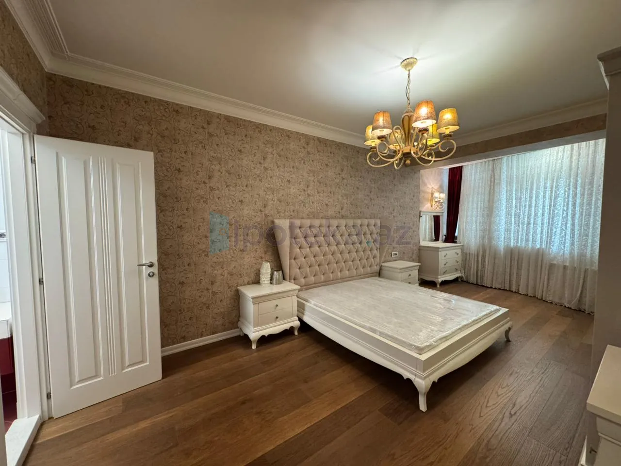 Satılır: 3 Otaq, Yeni tikili, Yasamal r., 171.00 m² — Mənzil, Bakı (5)