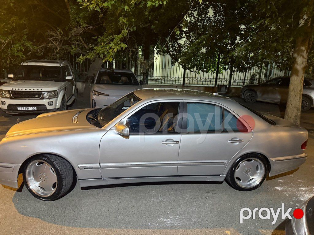 Mercedes E 240, 2.4 L, 2001 il, 275 000 km — Avtomobillər, Bakı (8)