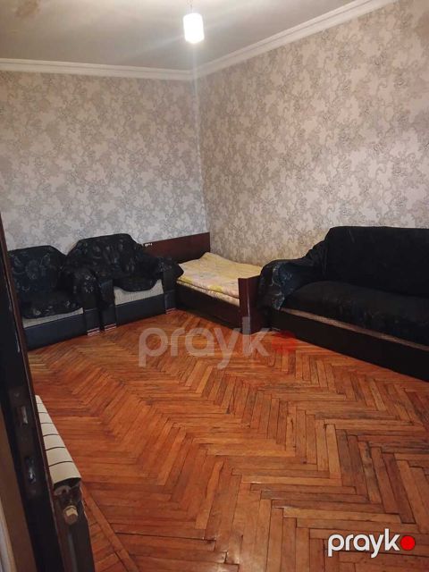 İcarəyə verilir 1 otaqlı köhnə tikili 40 m² — Bakı