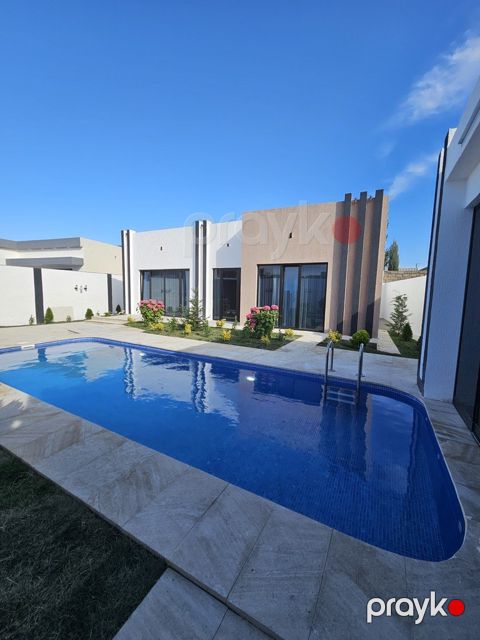 Satılır 4 otaqlı həyət evi/bağ evi 160 m² — Bakı