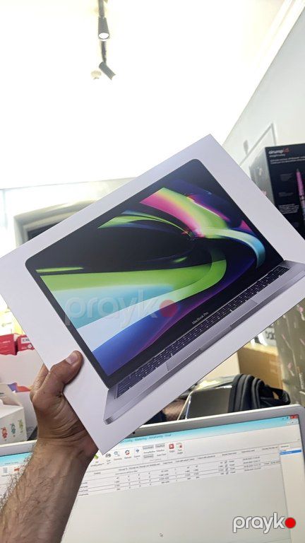 MacBook M1 Pro 13 inch 8/256GB Space Grey — Noutbuklar, Bakı (2)