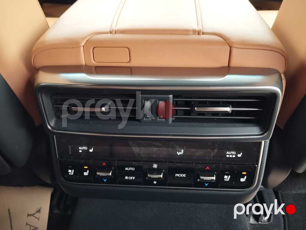 Lexus LX 600, 3.5 L, 2023 il, 35 600 km — Avtomobillər, Bakı (12)