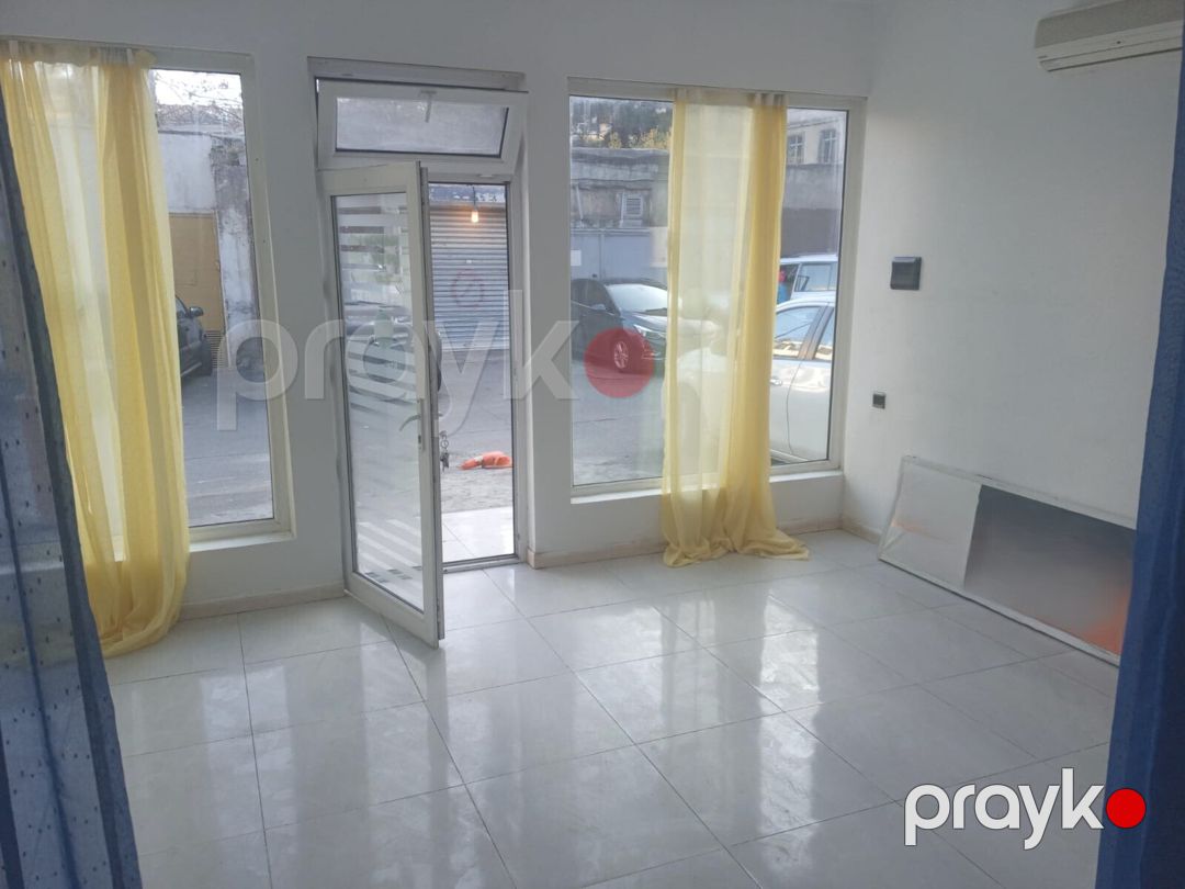 Satılır obyekt 28 m² — Əmlak, Bakı (4)