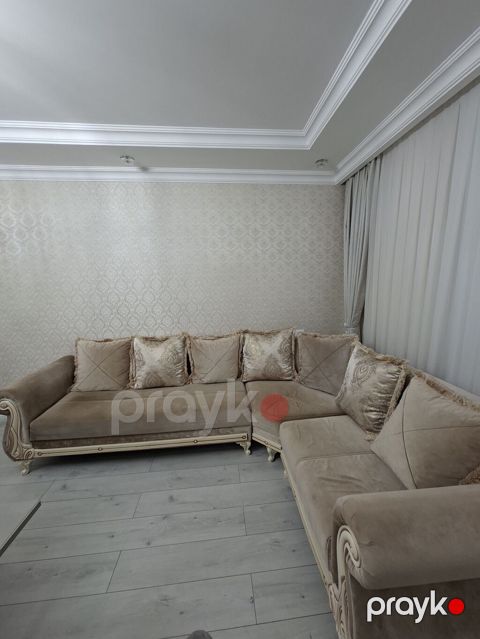 İşlənmiş, Künc divan, Divan — Bakı
